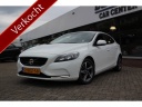 volvo-v40-16-d2-momentum-2e-eigenaar_kamera_keyless_btw