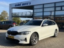 bmw-3serie-320i-automaat-executive-sportline-harman-kardon-audio-sportstoelen-leer-stoelverwarming-life-cockpit-prof-dab-carplay-shadow-line-nl-a