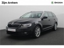 skoda-octavia-combi-14-tsi-greentech-style-businessline-dsg-automaat-xenon-navigatiepakket-sportstuur-cruise-control-stoelverwarming-getint-glas-voo