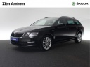 skoda-octavia-combi-15-tsi-150pk-greentech-ambition-business-stoelverwarming-parkeersensor-achter-armsteun-v-a-radio-telefoonintegratie-hill-hold-ra