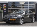 alfa-romeo-147-16-tspark-veloce-distinctive