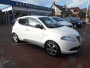 lancia-ypsilon-09-twinair-gold-cruise-controllmvelgen
