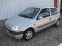 renault-clio-1216v-tech-road