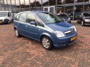 opel-meriva-14-16v-temptation-airco
