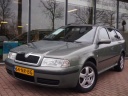 skoda-octavia-combi-18-t-elegance-clima-stoelverwarming-trekhaak
