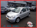 toyota-yaris-13-vvti-sol-nieuwe-apk