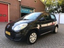 renault-twingo-12-authentiqueaircoelekpak-stuurbekr-zwart