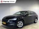 skoda-octavia-combi-10-tsi-ambition-navigatie-android-apple-carplay-lm-velgen-16-voorstoelen-verwarmd-parkeersensoren-voor-en-achter-cruise-control-