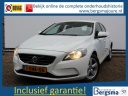 volvo-v40-20-d4-momentum-business-d4-momentum
