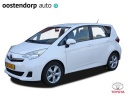 toyota-versos-13-vvti-automaat-aspiration-navigatie-parkeersensors-camera-bluetooth