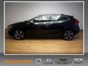 volvo-v40