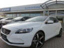 volvo-v40