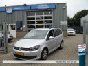 volkswagen-touran-14-tsi-103kw-7p-comfortline