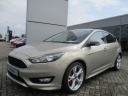 ford-focus-15150pk-turbo-stline-navi-clima-cruise