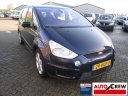 ford-smax-20-16v-107kw-navigatie
