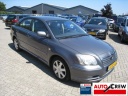 toyota-avensis-20-16v-lb-executive-aut