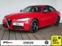 alfa-romeo-giulia-22-super-apple-carplay-climate-control-carbon-pack