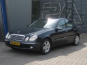 mercedes-eklasse-w211-270-cdi-elegance-beige-leder-smaragd-zwart-automaat