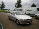 opel-vectra-16i16v-gl