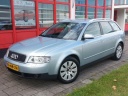 audi-a4-avant-25-tdi-pro-line-mt