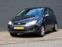 ford-focus-cmax-1616v-futura