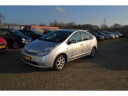 toyota-prius-15-vvti-comfort