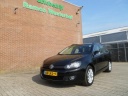 volkswagen-golf-variant-16-tdi-highline-bluemotion