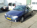 renault-megane-break-1616v-rxe