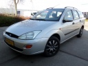 ford-focus-wagon-1616v-trend