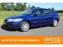 renault-laguna-1816v-dynamique