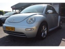volkswagen-new-beetle-cabriolet-16-highline