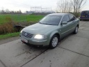 volkswagen-passat-18-turbo-arctic