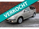 skoda-fabia-combi-1416v-elegance