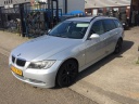 bmw-3serie-touring-330d-high-executive
