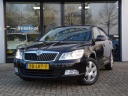 skoda-octavia-12-tsi-105pk-ambition-airco-trekhaak-dealeronderhouden