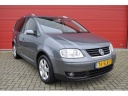 volkswagen-touran-20-fsi-highline-climate-control-cruise-elekt-ramen