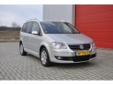 volkswagen-touran-14-tsi-dsg-navigatie-climate-control-cruise-zeer-netjes