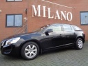 volvo-v60-d2-114pk-moment119dkm-navi-leer-dvd-schermen