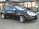 alfa-romeo-giulietta-14-turbo-veloce-xenon-sportstoelen-18inch-lmv