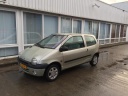 renault-twingo-12-initiale