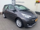 toyota-versos-13-vvti-aspiration-automaat-navigatie-bluetooth-climatecontrol-trekhaak