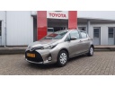 toyota-yaris-10-vvti-style-navi