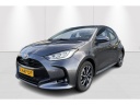 toyota-yaris-15-vvti-dynamic-10-jaar-toyota-garantie-airco-centrale-vergrendeling-cruise-control-licht-metalen-velgen-dealer-onderhouden