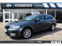 skoda-octavia-combi-12-105pk-dsg-ambition-navi-pdc