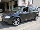 volkswagen-touran-20-tdi-trendline-aut-cruise-nav