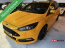 ford-focus-wagon-20-stunieke-en-in-nieuwstaatrecaro
