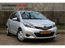 toyota-yaris-10-vvti-70pk-aspiration-nlauto-facelift-model-airco-elek-ramen-centr-deurvergr-radio-metallic-lak