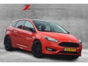 ford-focus-15-red-edition-navigatie-cruisecontrol-pdc-nl-auto