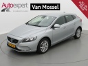 volvo-v40-20-d4-177pk-5cilinder-momentum-trekh