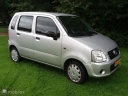 opel-agila-1012v-essentia